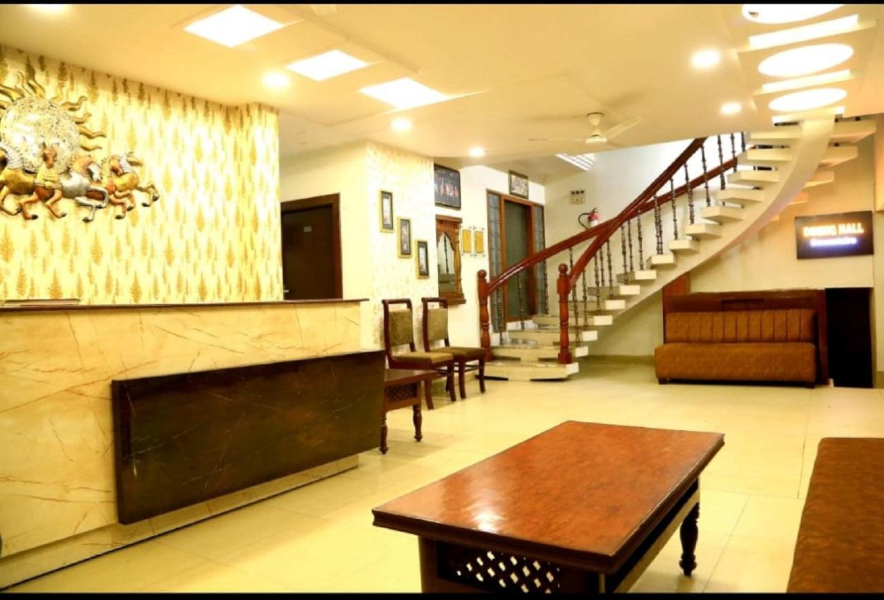 Hotel Kirandeep Agra Agra  Exteriör bild