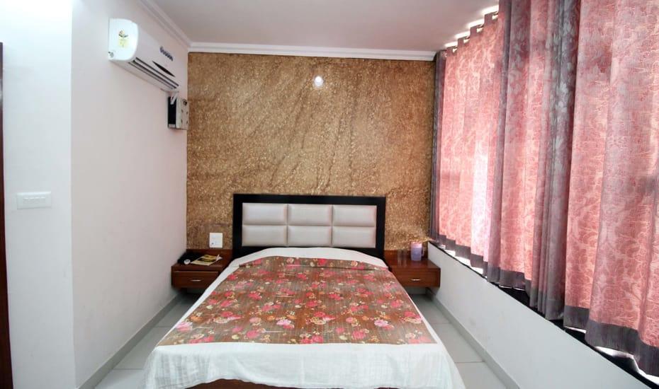 Hotel Kirandeep Agra Agra  Exteriör bild