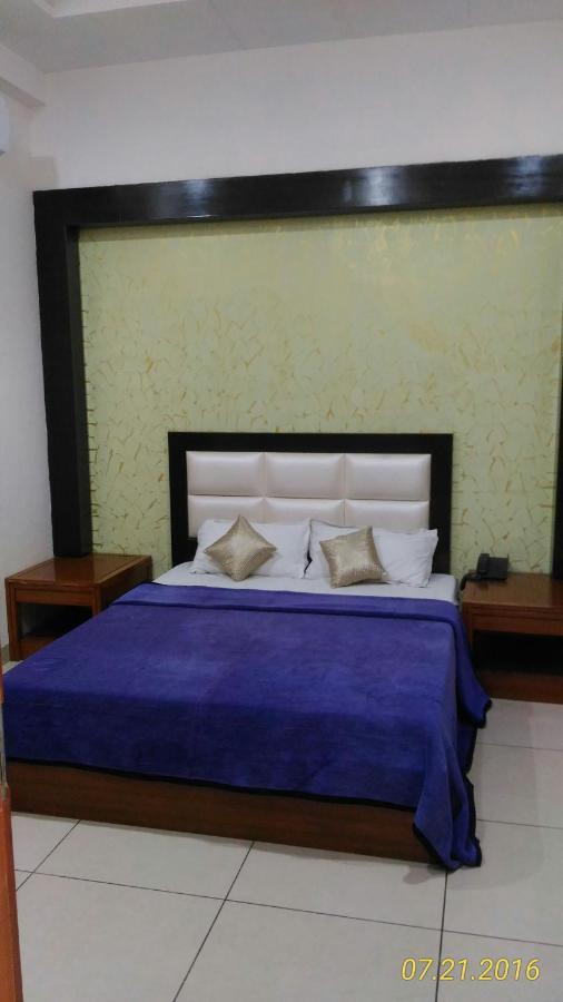 Hotel Kirandeep Agra Agra  Exteriör bild